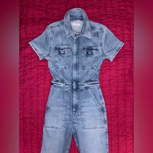 Good American Fit For Success Short Sleeve Point Size 2 - Picture 4 of 8